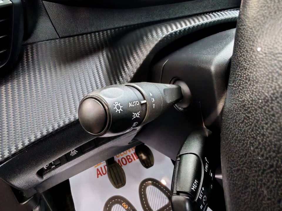 Fotografija za 2965 Peugeot 2008 1.2PureTECH