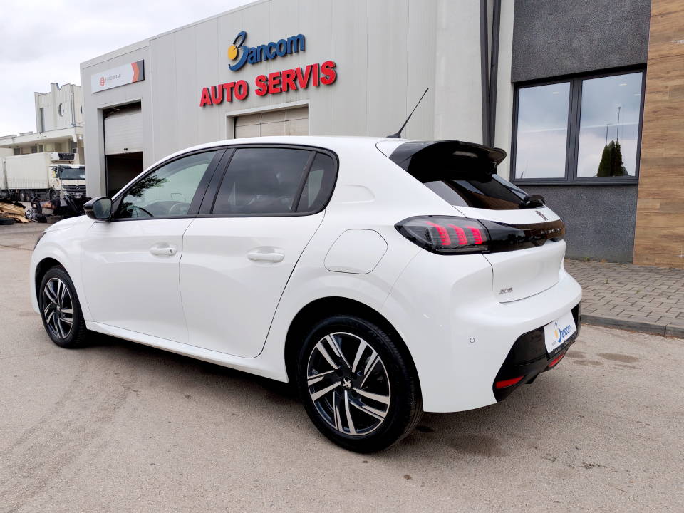 Fotografija za 2986 Peugeot 208 1.2PureTECH Automatik