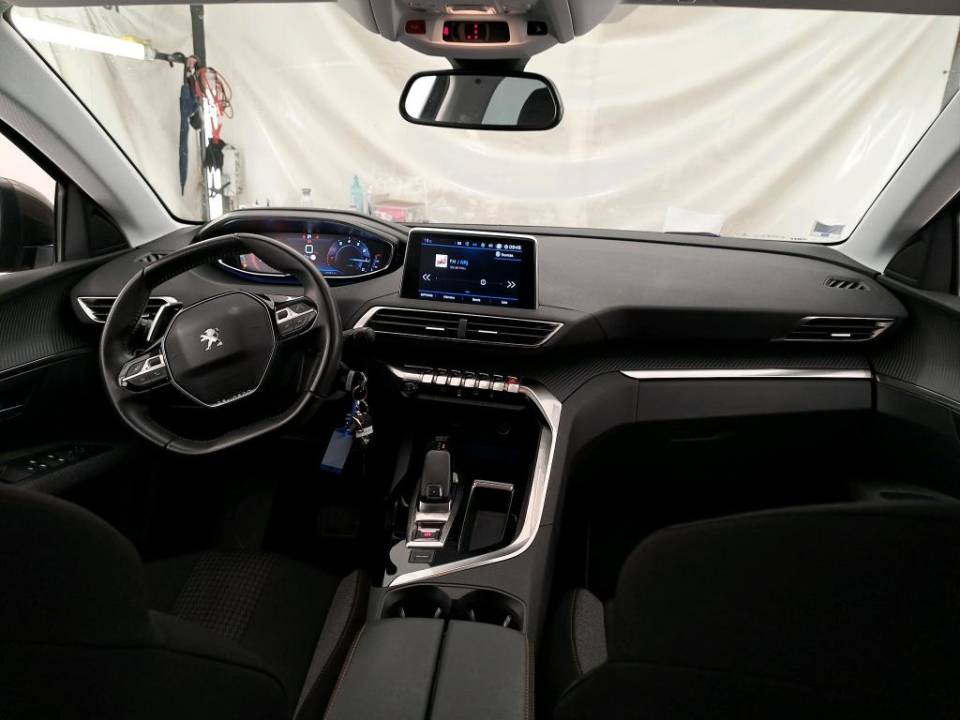 Fotografija za 2998 Peugeot 3008 1.2PureTECH AT8