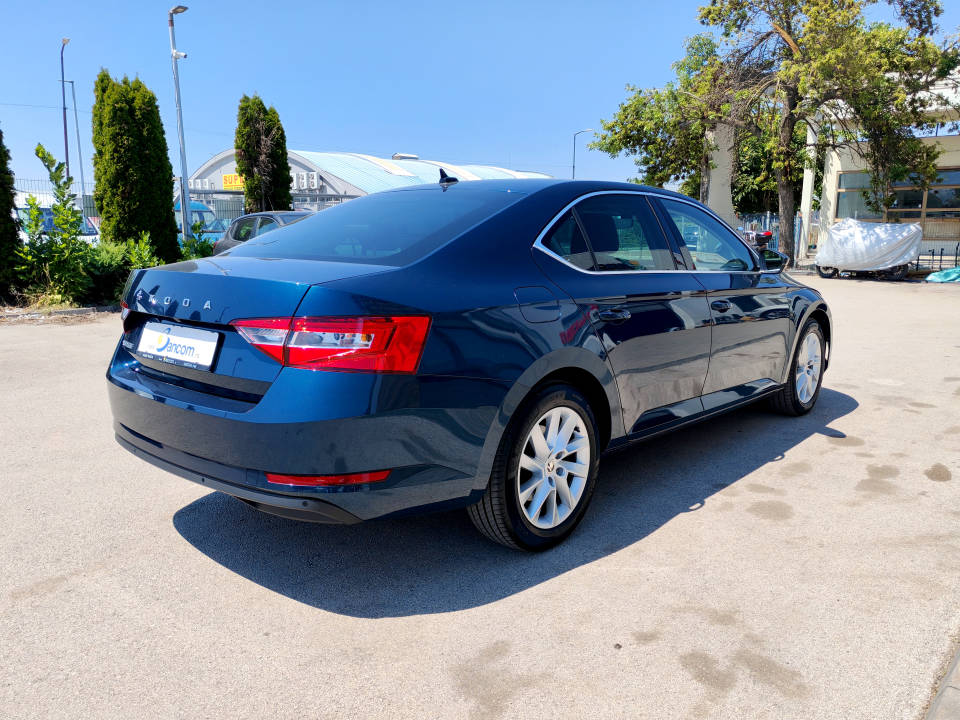 Fotografija za 2999 Skoda Superb 2.0TDI DSG7 Ambition