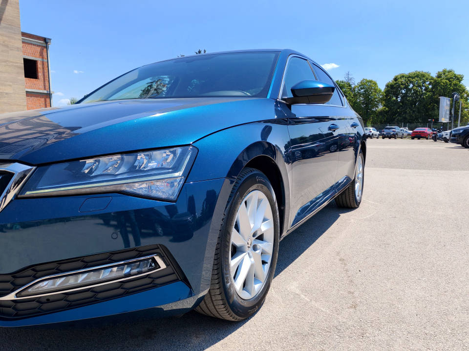 Fotografija za 2999 Skoda Superb 2.0TDI DSG7 Ambition