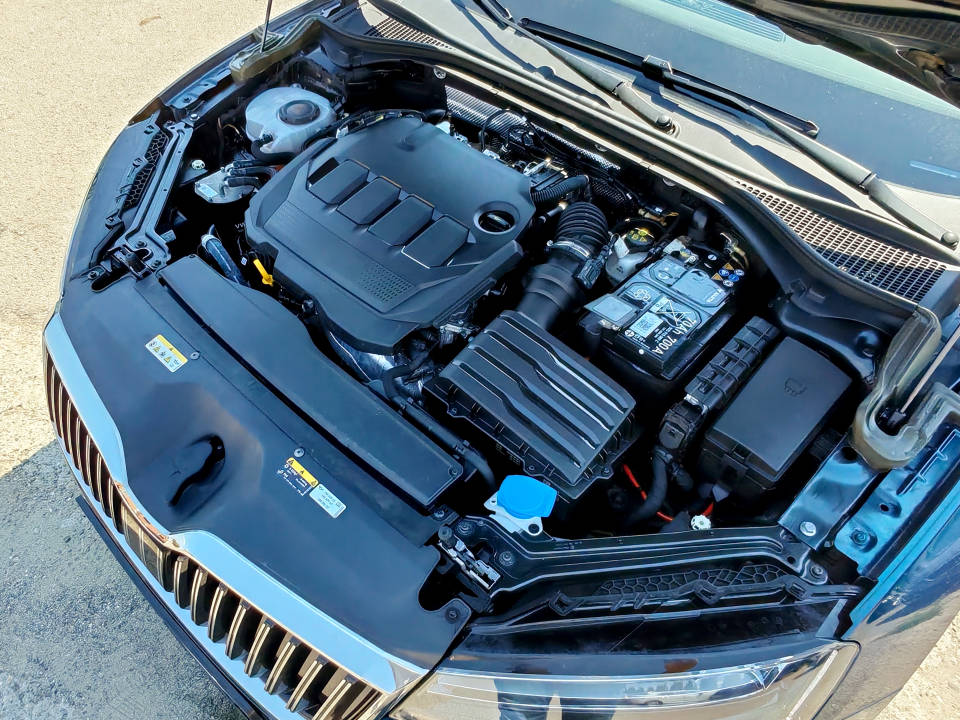 Fotografija za 2999 Skoda Superb 2.0TDI DSG7 Ambition