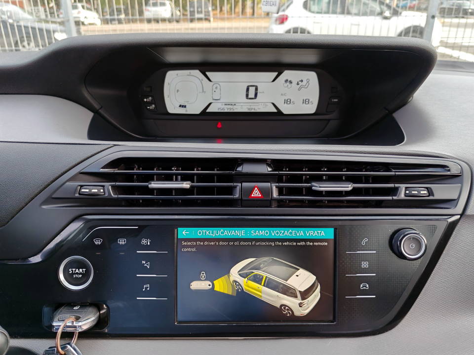 Fotografija za 3014 Citroen Grand Spacetourer 1.5BlueHDI Feel