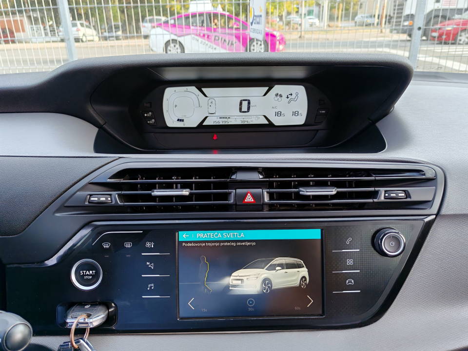 Fotografija za 3014 Citroen Grand Spacetourer 1.5BlueHDI Feel