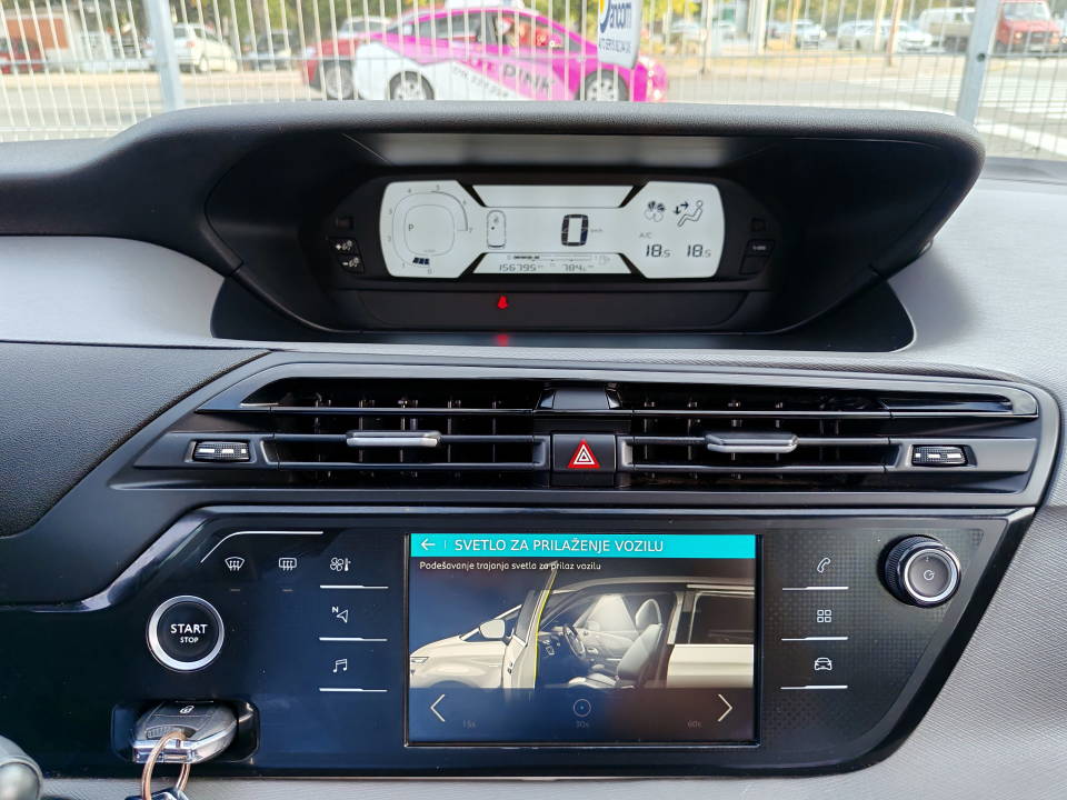 Fotografija za 3014 Citroen Grand Spacetourer 1.5BlueHDI Feel