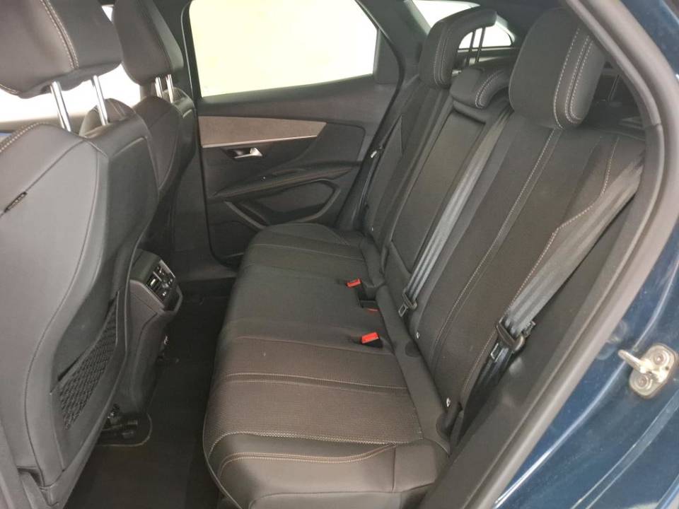 Fotografija za 3032 Peugeot 3008 1.5BlueHDI GT-Line