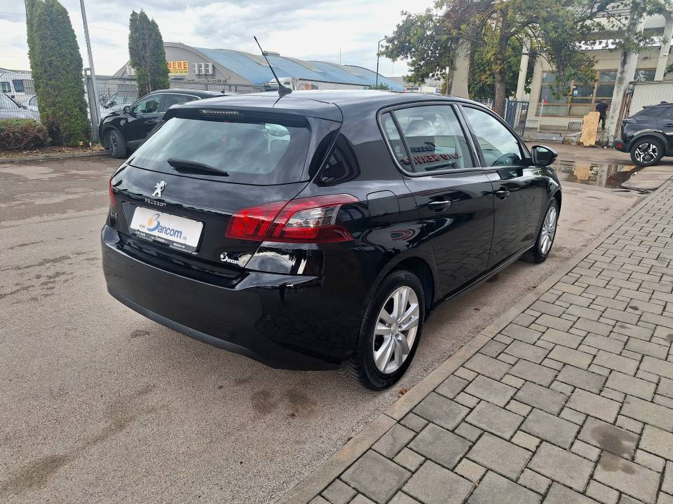 Fotografija za 3038 Peugeot 308 1.2PureTECH
