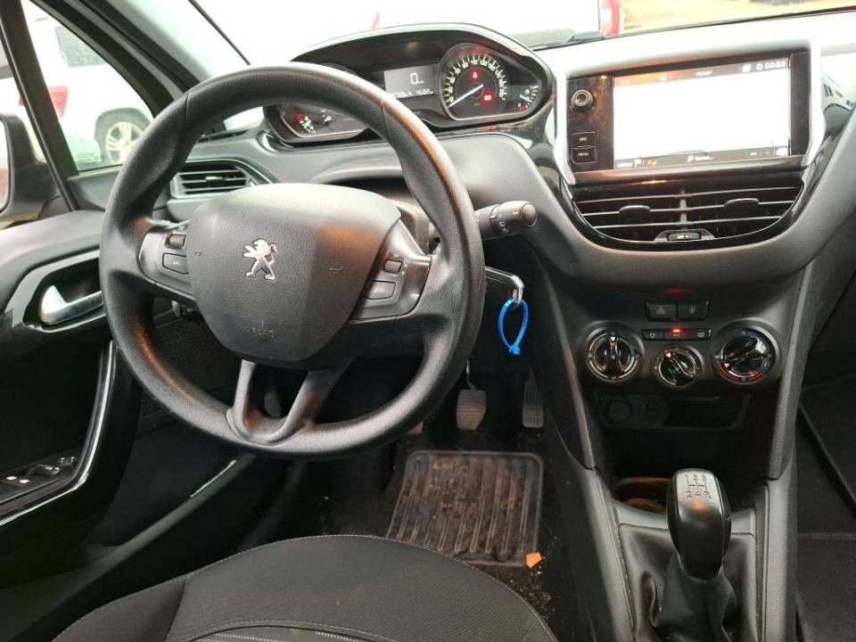 Fotografija za 2773 Peugeot 208 1.6BlueHDI Active