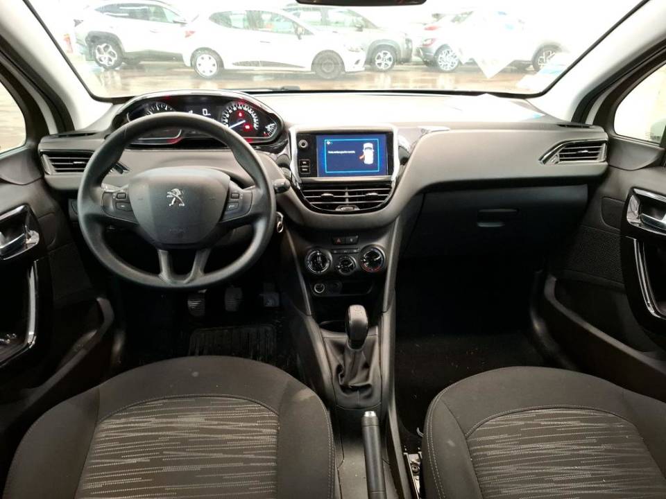 Fotografija za 2807 Peugeot 208 1.2PureTECH Feel