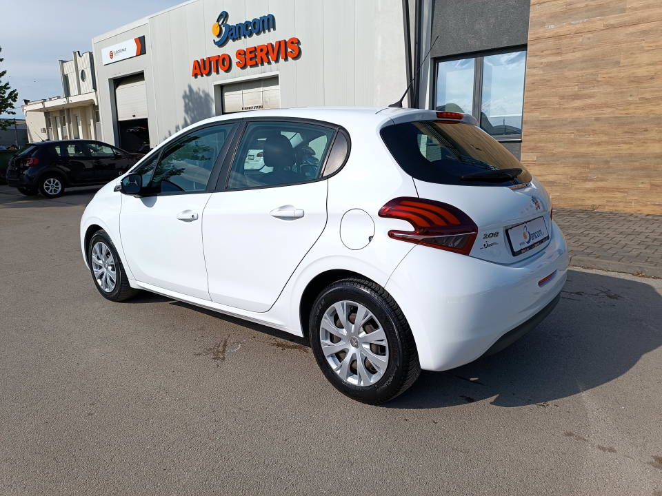 Fotografija za 2809 Peugeot 208 1.6 BlueHDI