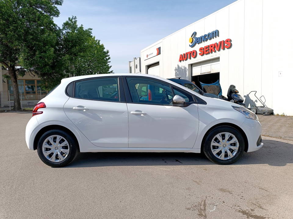 Fotografija za 2809 Peugeot 208 1.6 BlueHDI
