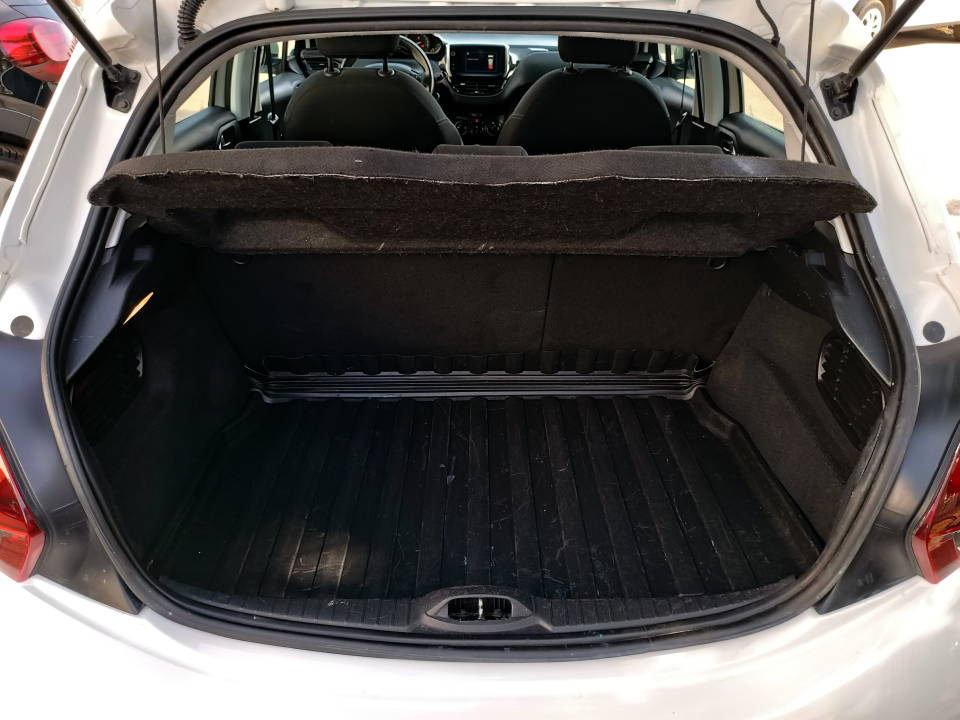 Fotografija za 2809 Peugeot 208 1.6 BlueHDI