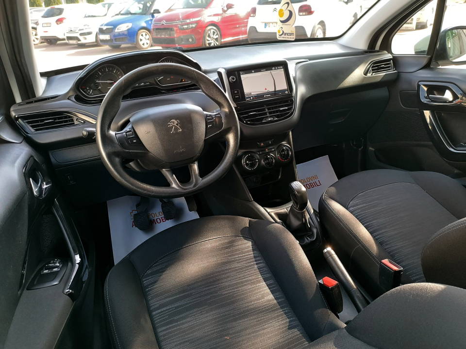 Fotografija za 2809 Peugeot 208 1.6 BlueHDI