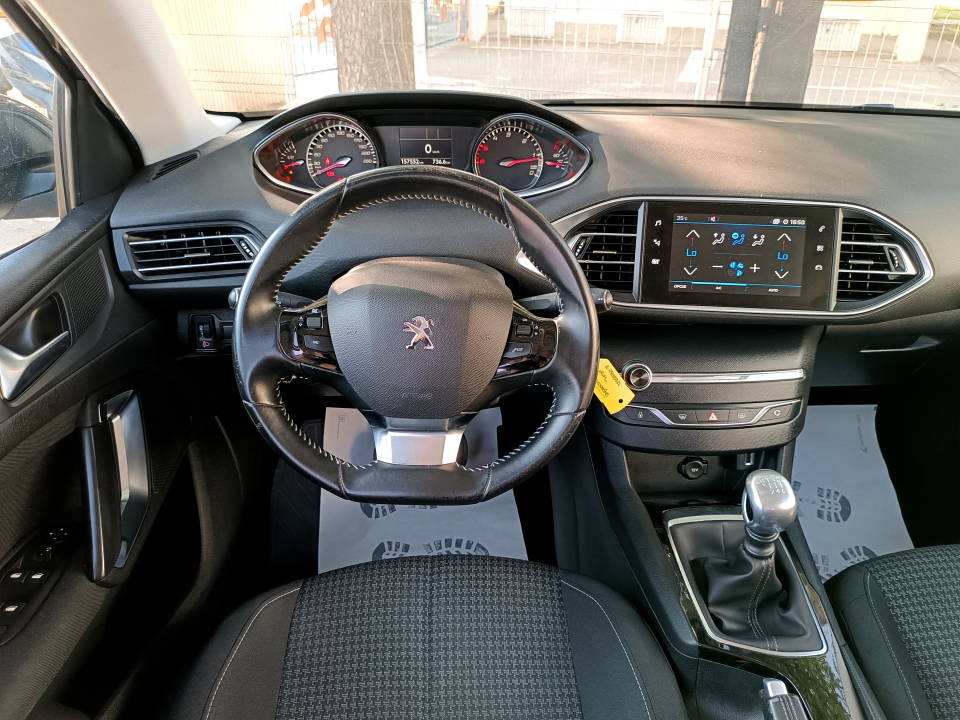 Fotografija za 2827 Peugeot 308 1.5BlueHDI