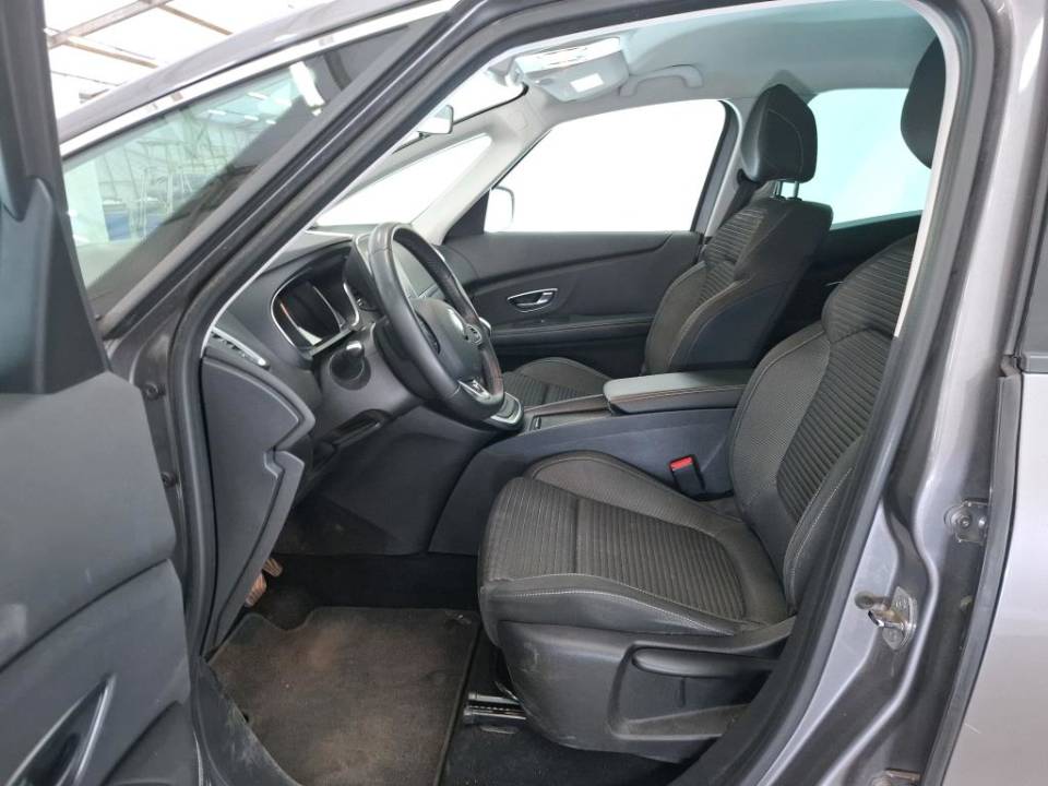 Fotografija za 2837 Renault Scenic 1.7DCI Automatik