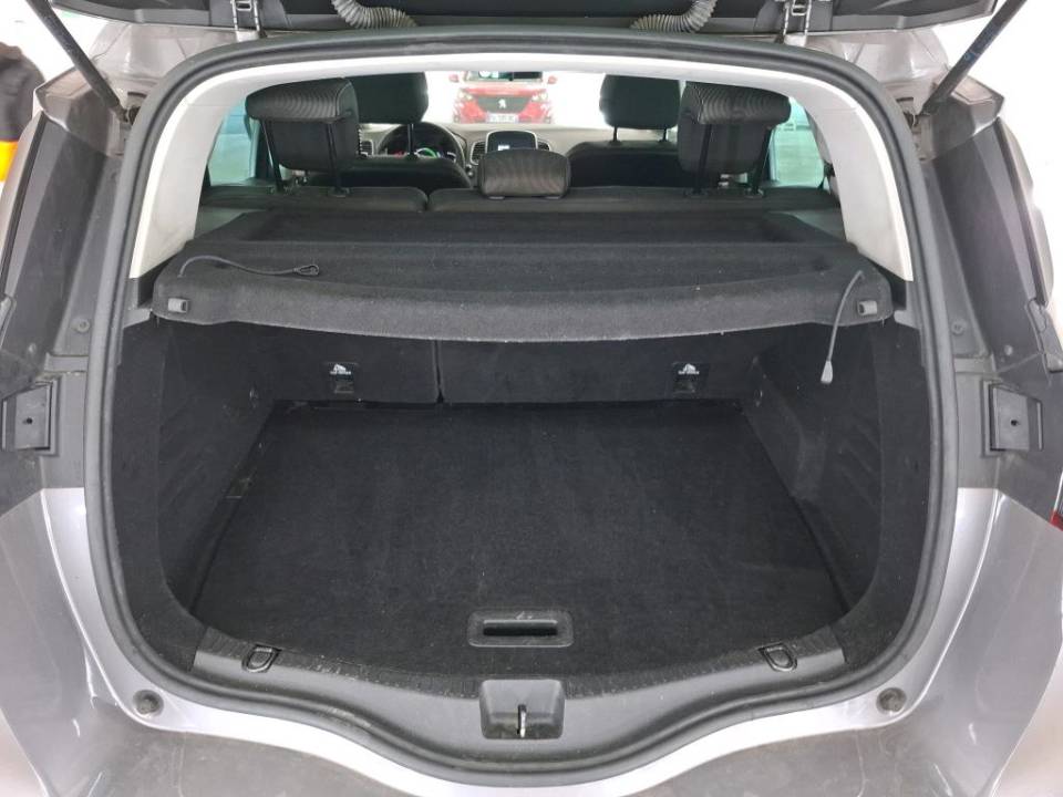 Fotografija za 2837 Renault Scenic 1.7DCI Automatik