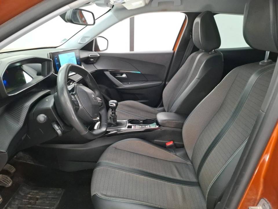 Fotografija za 2839 Peugeot 2008 1.5BlueHDI
