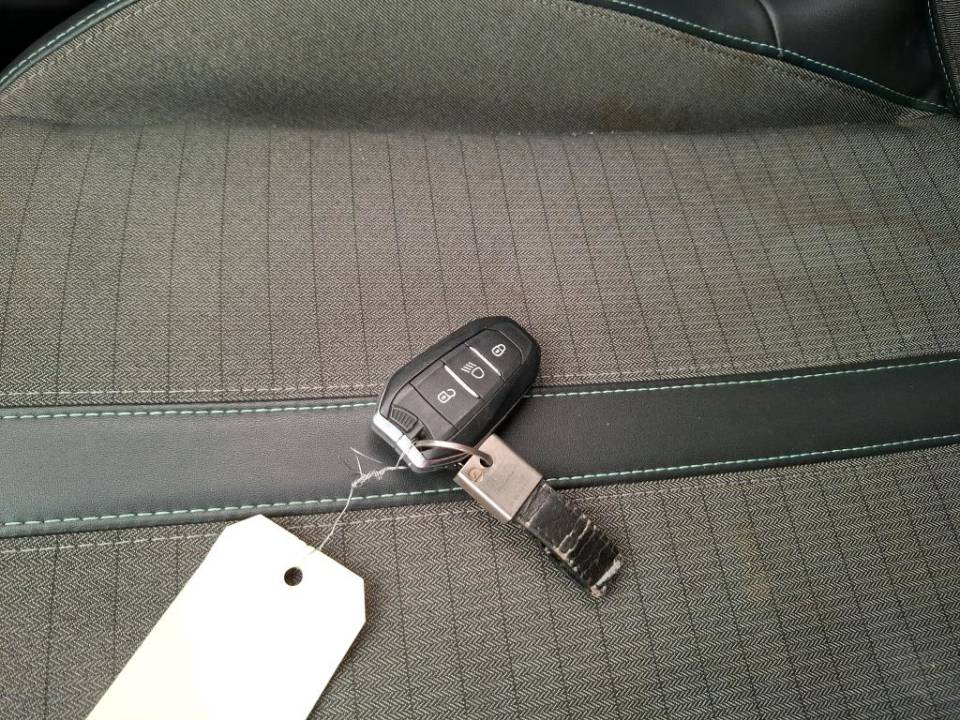 Fotografija za 2839 Peugeot 2008 1.5BlueHDI