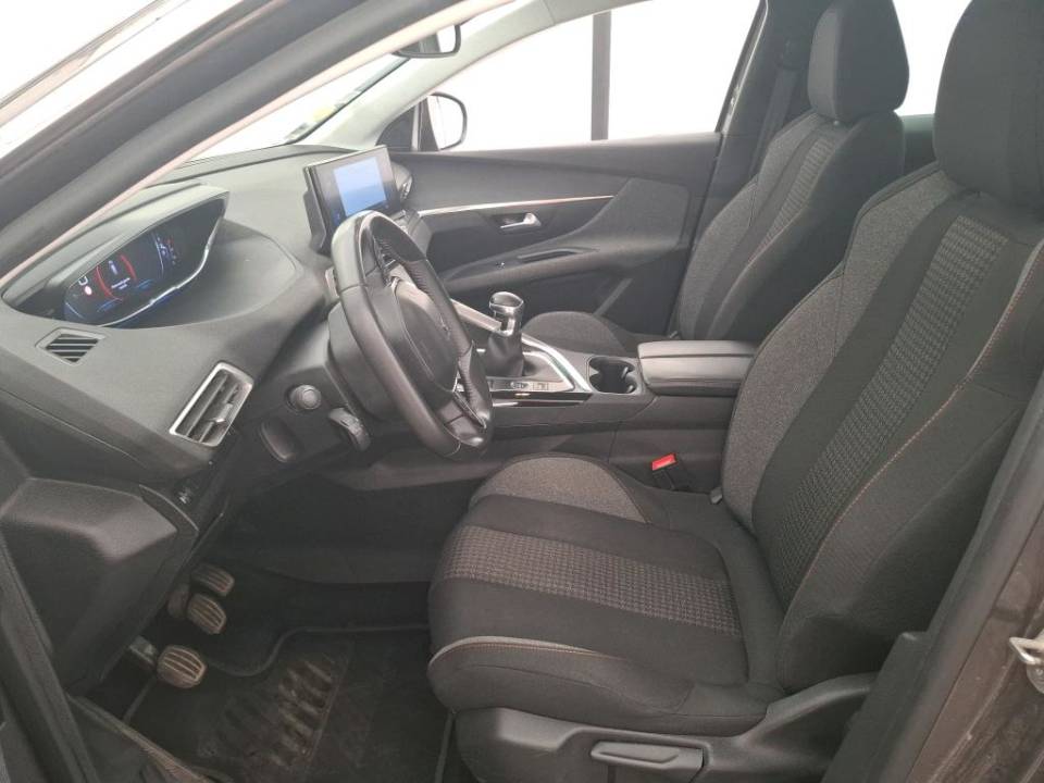 Fotografija za 2855 Peugeot 3008 1.5BlueHDI Active
