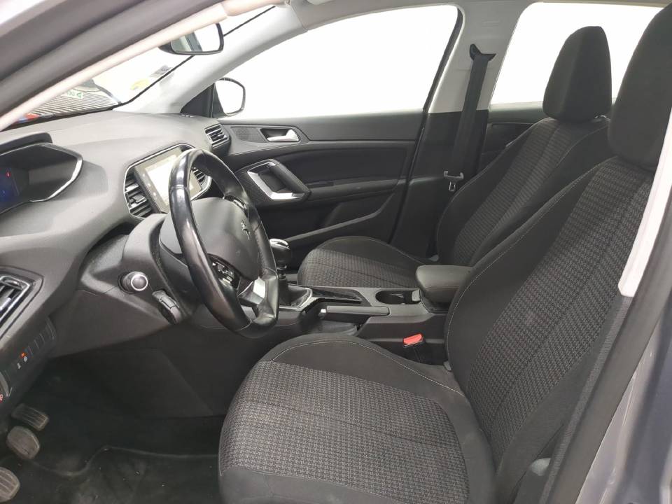 Fotografija za 2869 Peugeot 308 1.5BlueHDI