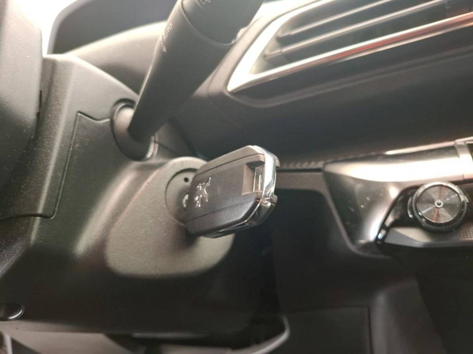 Fotografija za 2877 Peugeot 3008 1.5BlueHDI ACTIVE
