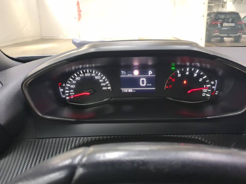 Fotografija za 2880 Peugeot 2008 1.5BlueHDI Allure