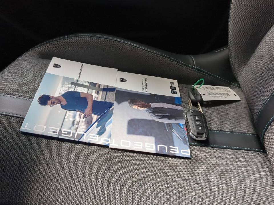 Fotografija za 2880 Peugeot 2008 1.5BlueHDI Allure