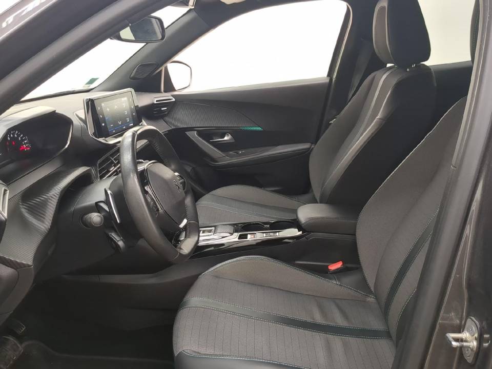 Fotografija za 2880 Peugeot 2008 1.5BlueHDI Allure