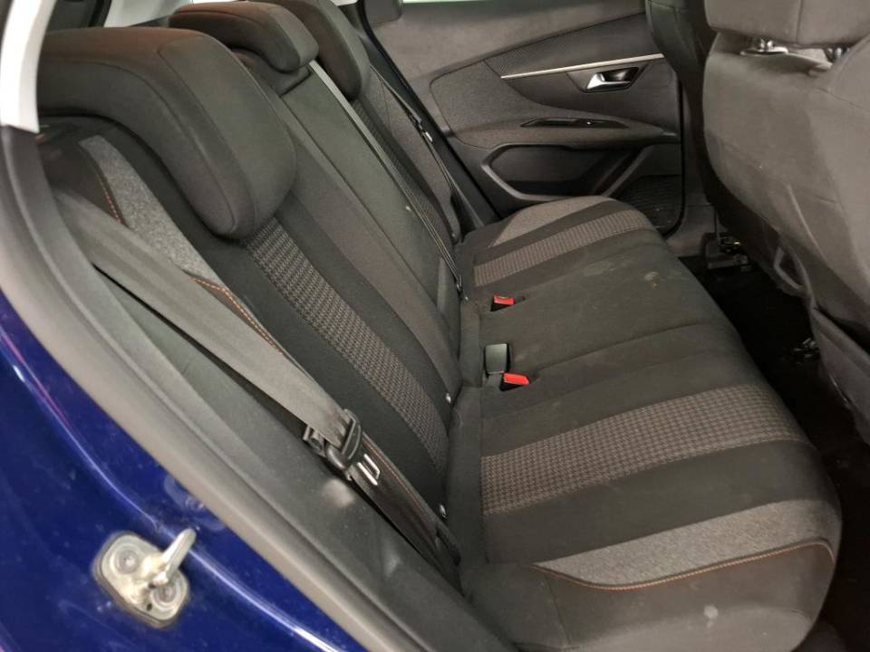 Fotografija za 2883 Peugeot 3008 1.5BlueHDI Active