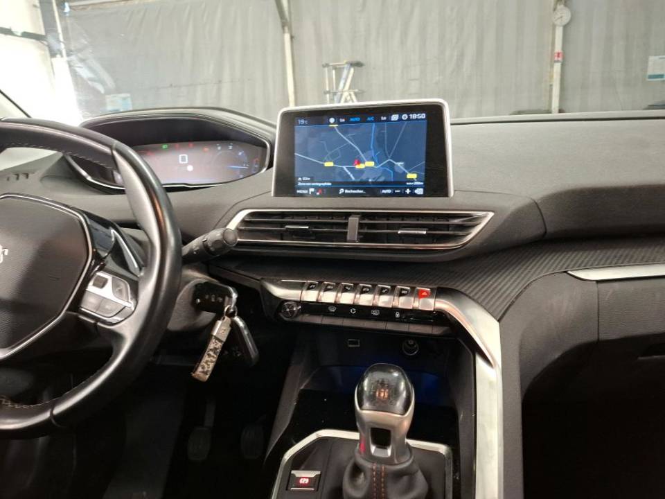 Fotografija za 2883 Peugeot 3008 1.5BlueHDI Active