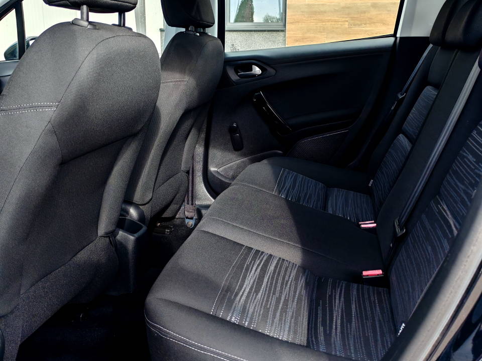 Fotografija za 2887 Peugeot 208 1.2BlueHDI Active