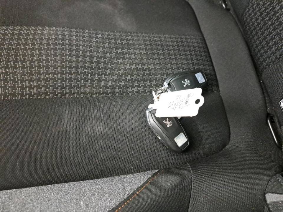 Fotografija za 2889 Peugeot 3008 1.5BlueHDI Active