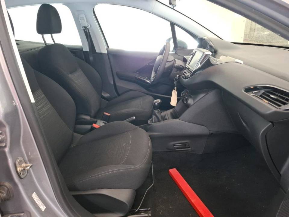 Fotografija za 2910 Peugeot 208 1.5BlueHDI Active