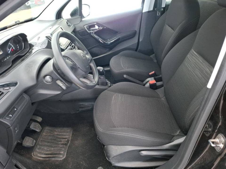 Fotografija za 2911 Peugeot 208 1.5BlueHDI Active