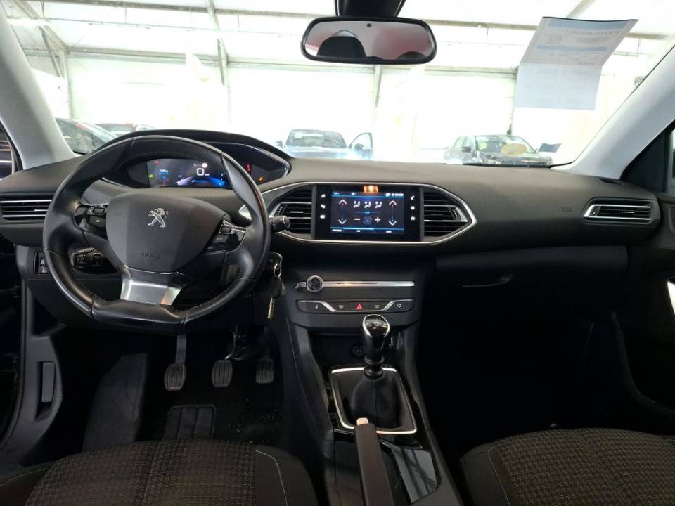 Fotografija za 2922 Peugeot 308 1.5BlueHDI Premium Pack