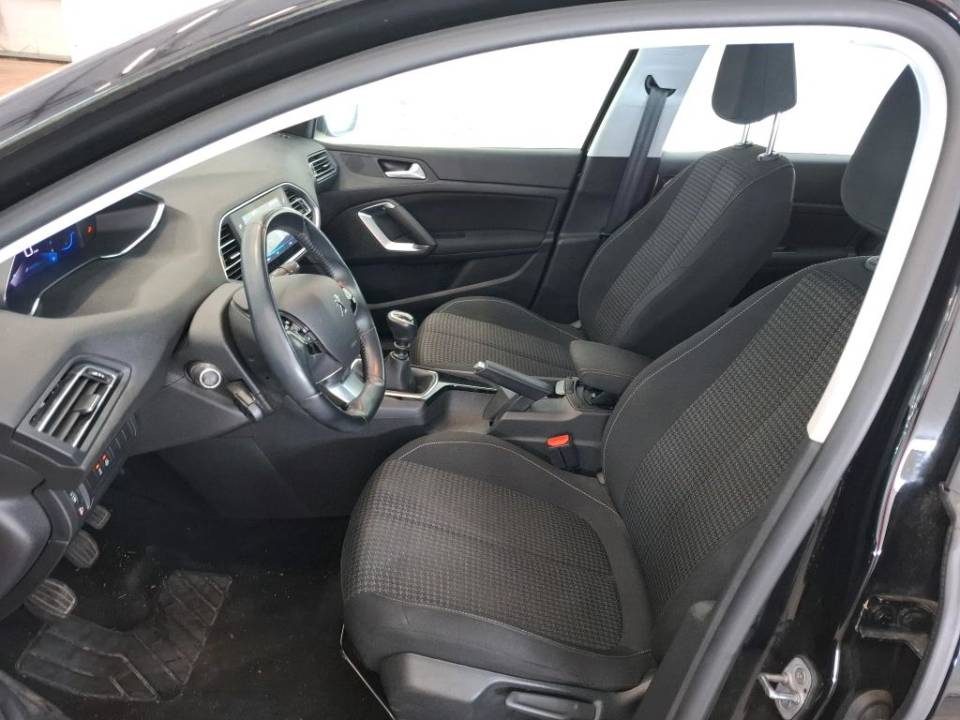 Fotografija za 2922 Peugeot 308 1.5BlueHDI Premium Pack