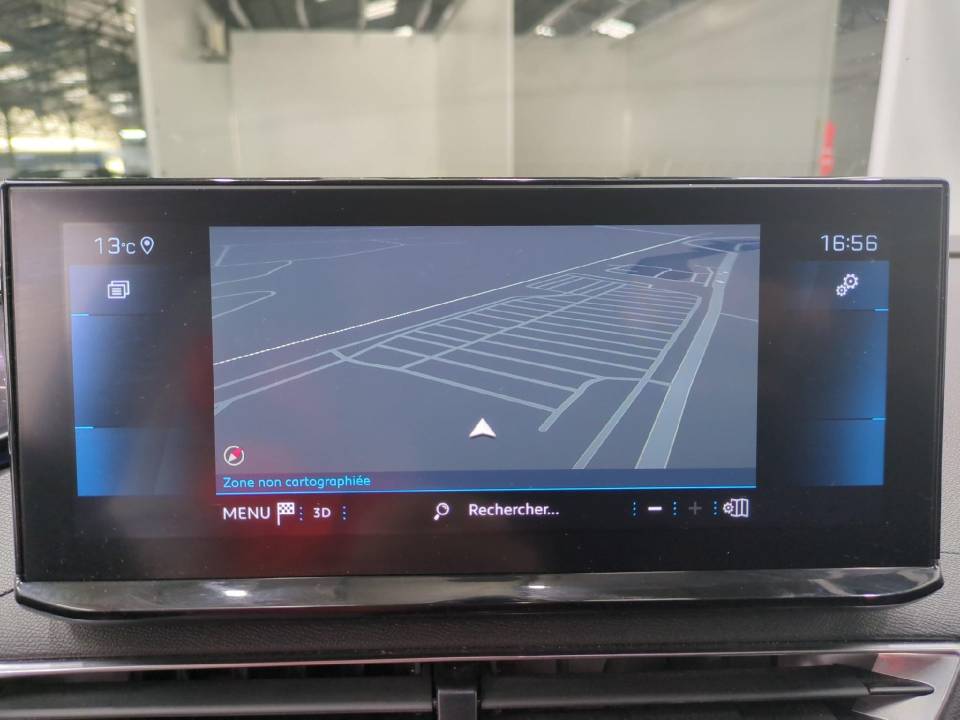 Fotografija za 2927 Peugeot 3008 1.5BlueHDI Allure AT8