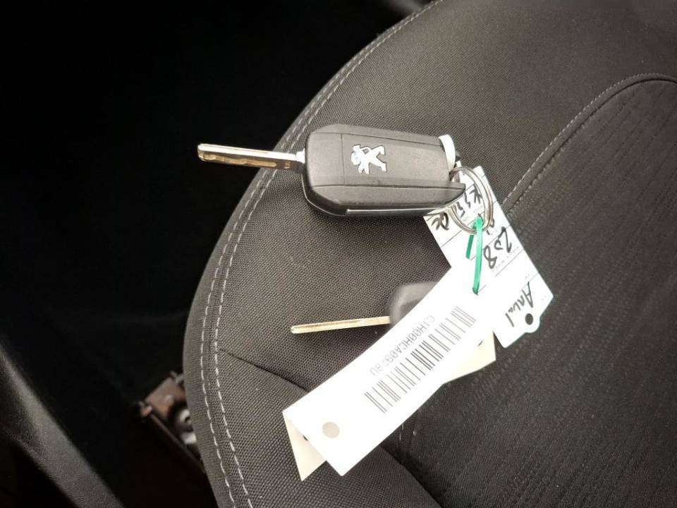 Fotografija za 2930 Peugeot 208 1.2PureTECH Active