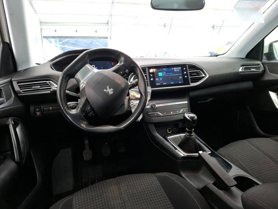 Fotografija za 2933 Peugeot 308 1.5BlueHDI Premium Pack