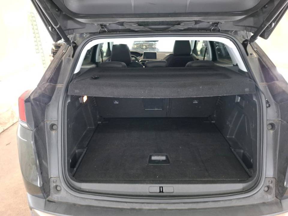 Fotografija za 2936 Peugeot 3008 1.5BlueHDI Allure AT8