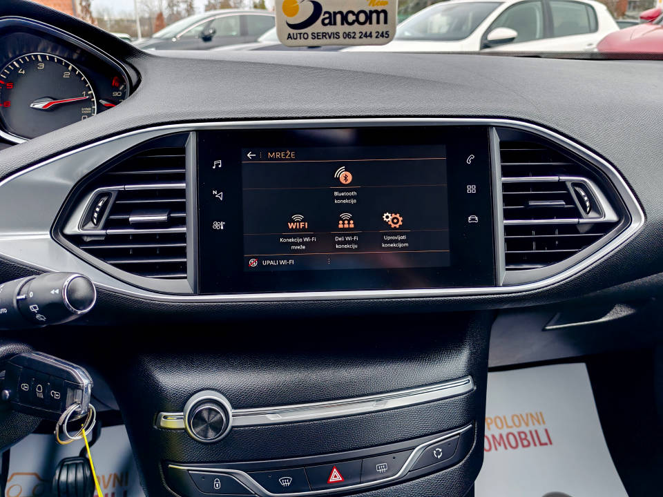 Fotografija za 2938 Peugeot 308 1.5BlueHDI SW