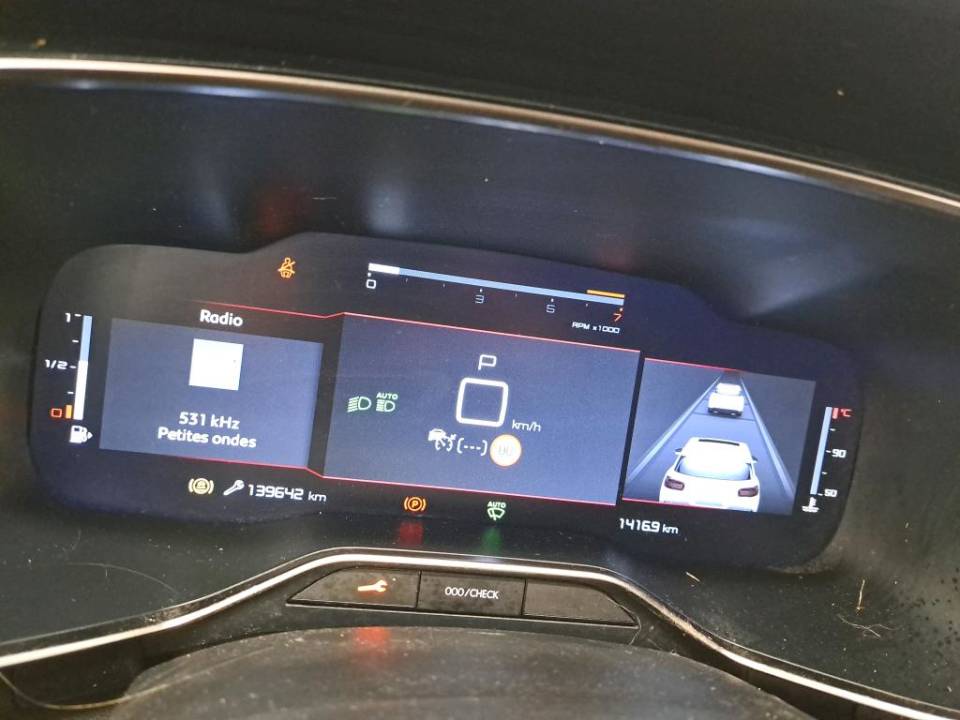 Fotografija za 2950 Peugeot 3008 1.5BlueHDI Shine