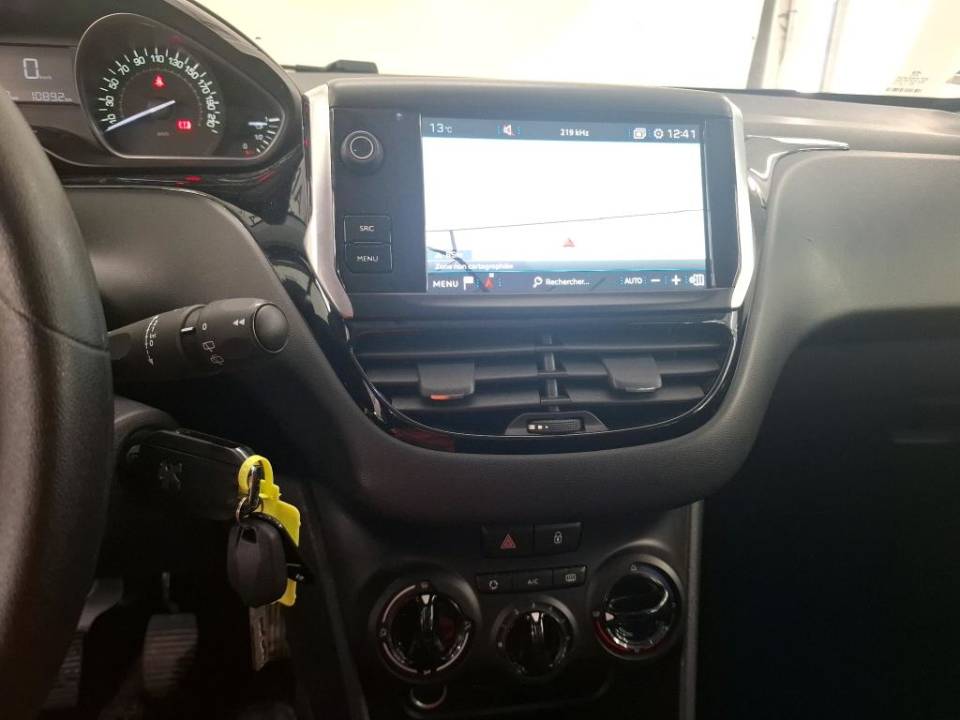 Fotografija za 2954 Peugeot 208 1.2 Active