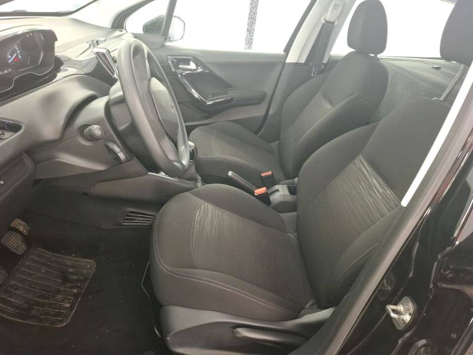 Fotografija za 2954 Peugeot 208 1.2 Active