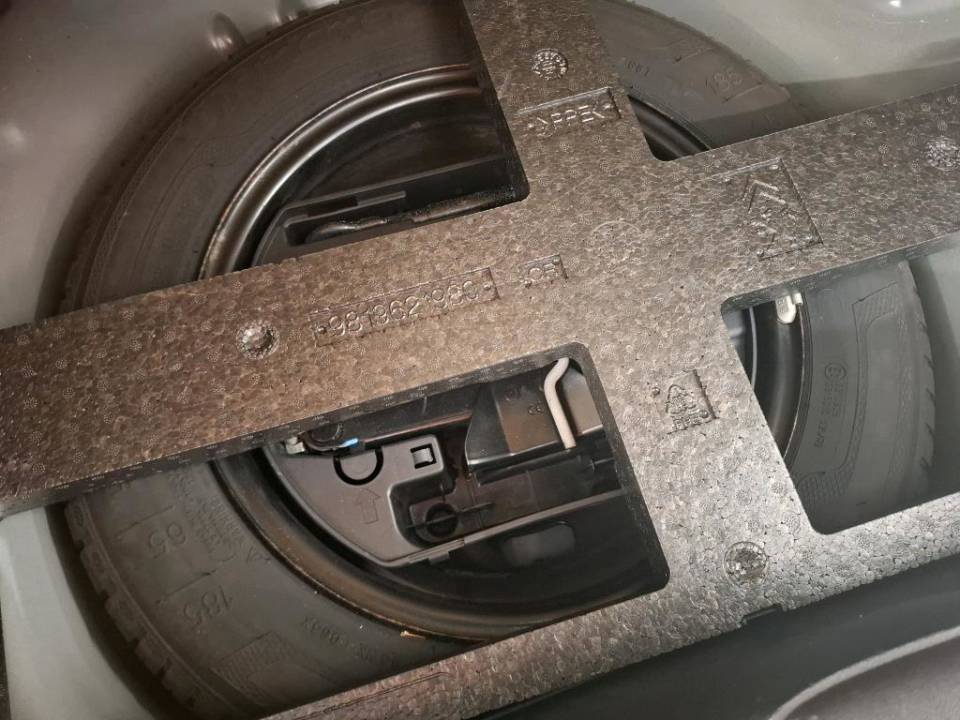 Fotografija za 2954 Peugeot 208 1.2 Active