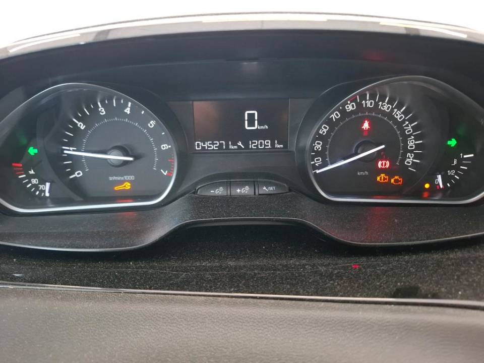 Fotografija za 2955 Peugeot 208 1.2 Active