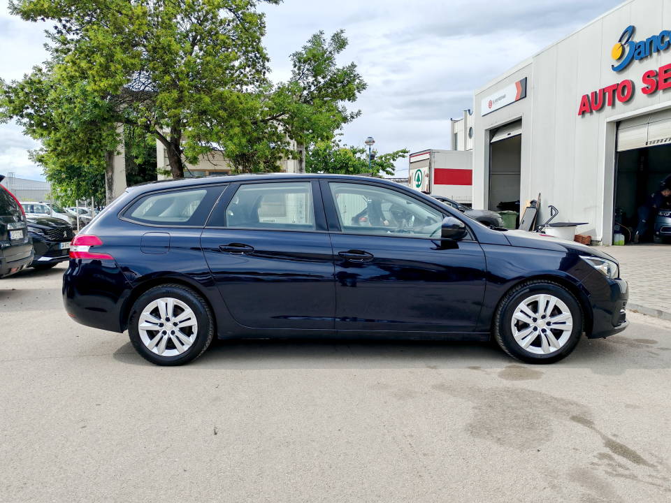Fotografija za 2968 Peugeot 308 1.5BlueHDI
