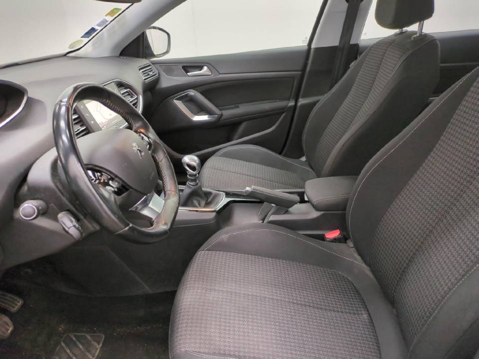 Fotografija za 2984 Peugeot 308 1.5BlueHDI Active