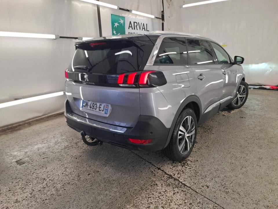 Fotografija za 2987 Peugeot 5008 1.5BlueHDI ALLURE