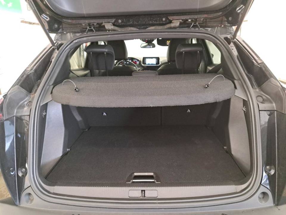 Fotografija za 2989 Peugeot 2008 1.5BlueHDI ALLURE
